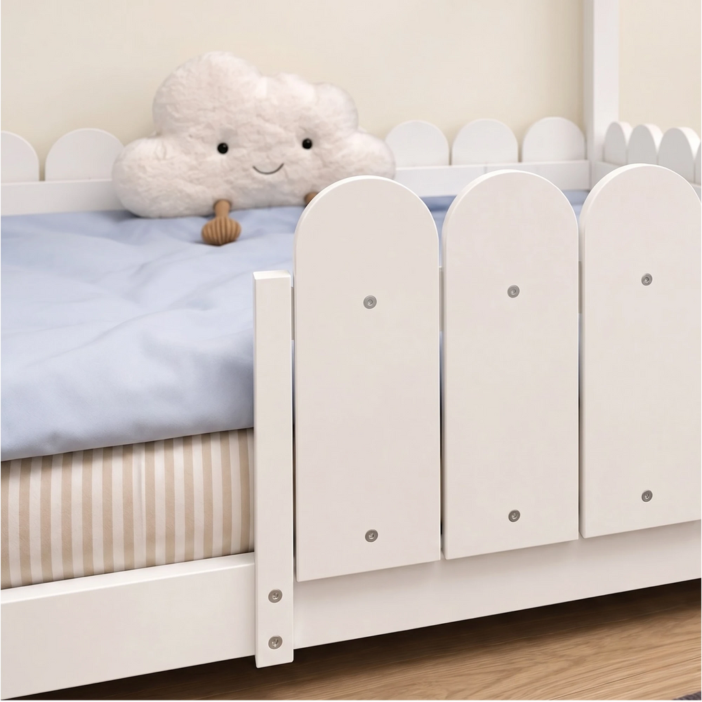 Lit Cabane Enfant avec Barrières Blanc et Gris en Bois Naturel